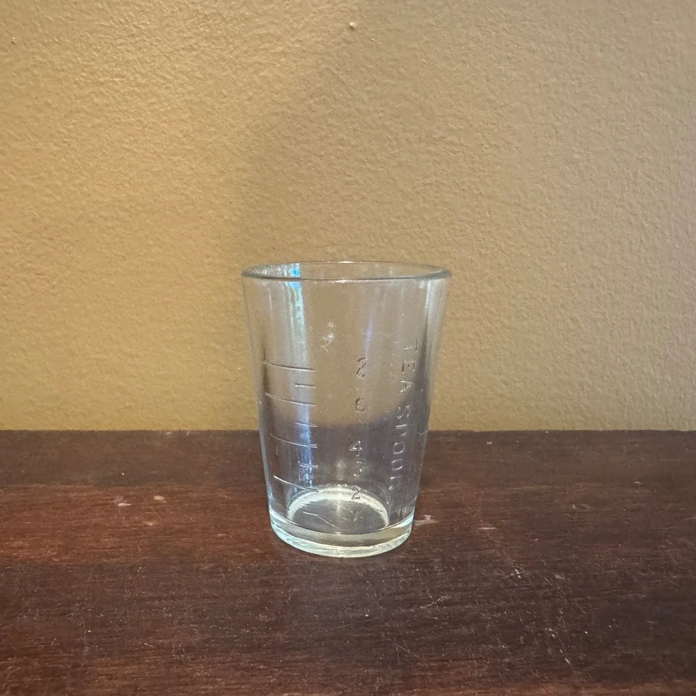 Vintage Clear Glass‎ Embossed Teaspoon Tablespoon Measuring Cup